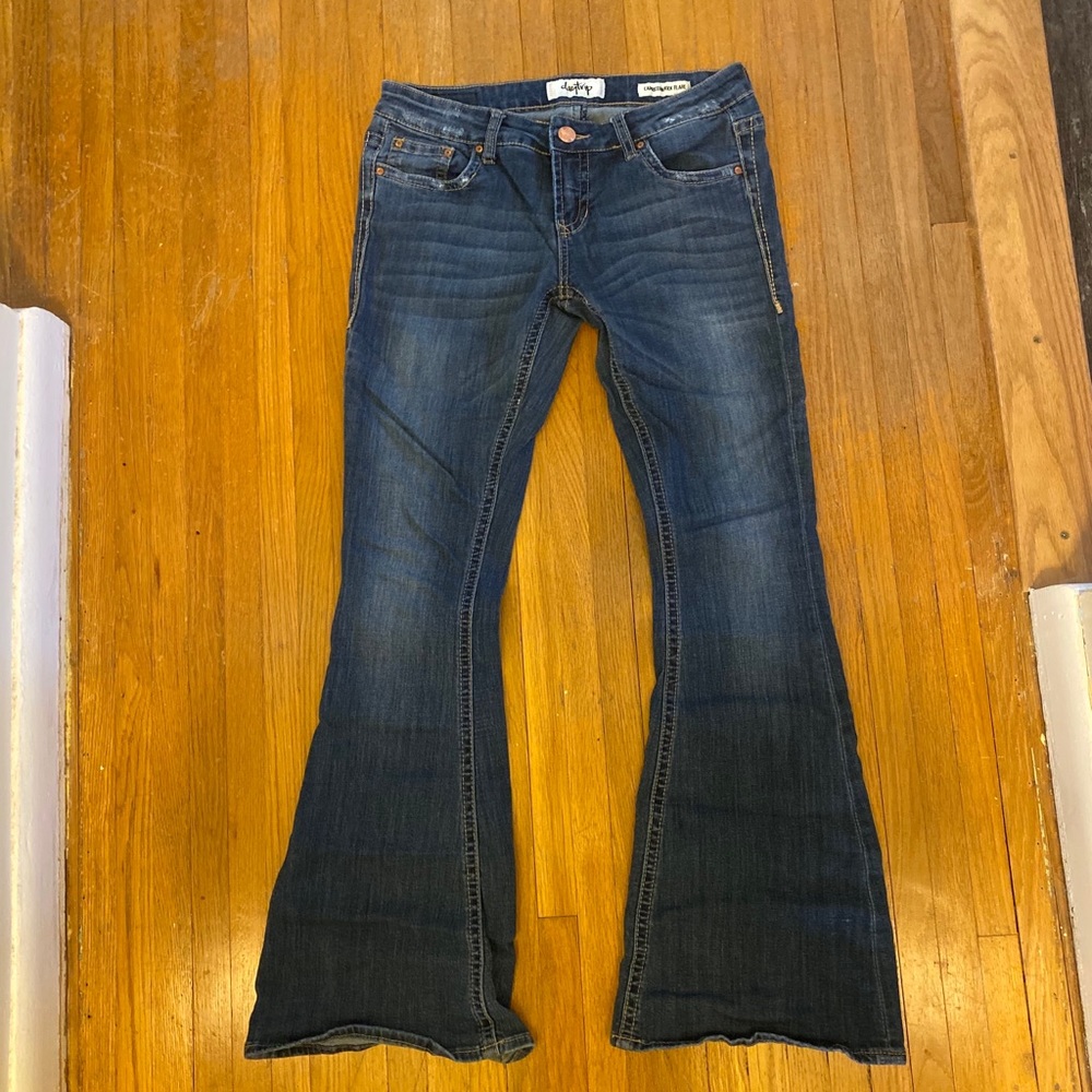 Daytrip Capricorn kick flare jeans. Size 29L.